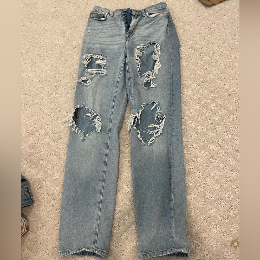 BDG Urban Outfitters Mom High Rise Jeans